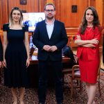Președintele USR, Dominic Fritz, analizând eșecul Cabinetului Veștea și propunând public președintelui Nicușor Dan varianta unui guvern minoritar de reformă.