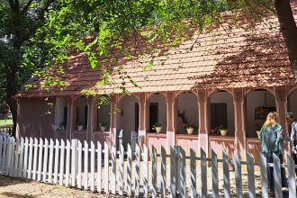 Noua gospodarie traditionala Casa de la Dragsina inclusa in patrimoniul Muzeului Satului Banatean din Timisoara