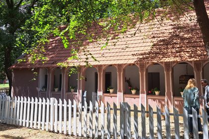 Noua gospodarie traditionala Casa de la Dragsina inclusa in patrimoniul Muzeului Satului Banatean din Timisoara