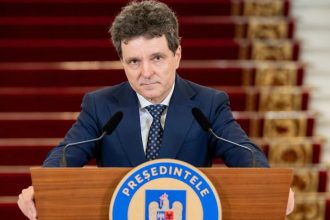 Nicusor Dan in discutii cu liderii partidelor politice la Palatul Cotroceni pentru formarea noului Guvern