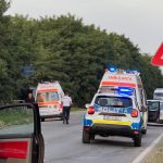Accident pe DN 68A în Coșava. Două femei au fost rănite după impactul dintre o remorcă și un autoturism