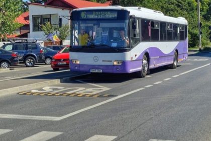 Lucrări de modernizare la carosabil și la liniile de tramvai în intersecția din Piața Badea Cârțan.