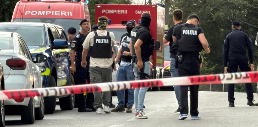 Polițiști la locul conflictului pentru un teren în județul Hunedoara