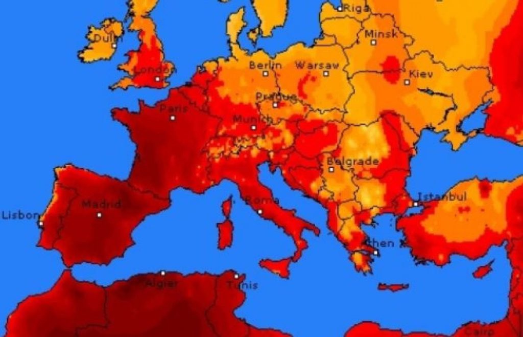 Schimbările climatice amână Bacalaureatul. Cum ne fuge pământul de sub picioare