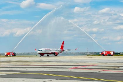Aeronava Airbus A220-300 a companiei AnimaWings operând pe Aeroportul Internațional Timișoara