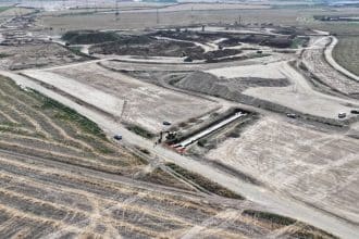 Șantierul Centurii de Vest a Timișoarei prinde contur: terenul a fost curățat complet, iar constructorul turc Nurol raportează un progres de 8% după primele două luni.