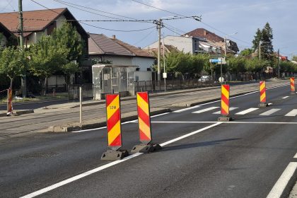 Trafic restricționat pe o arteră majoră din Timișoara: Șantierul de pe Bulevardul Liviu Rebreanu se extinde pe străzile Drubeta și Independenței pentru lucrări de asfaltare.