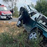 Fără permis și beat, a furat o mașină și a făcut accident