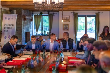 Strategie pe termen lung pentru Regiunea Vest: Fonduri europene direcționate spre o platformă digitală unică, transport integrat și inovație
