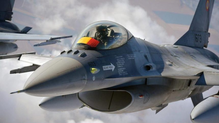 Avion F-16 al Forțelor Aeriene Române care a doborât o dronă lângă Sfântu Gheorghe