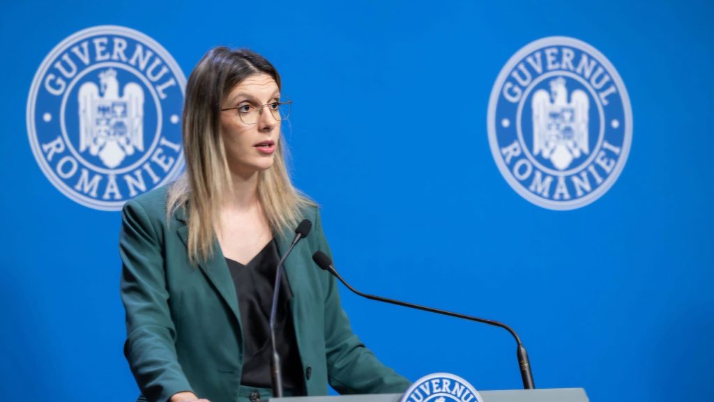 Rețelele de apă și canalizare din Dumbrăvița au fost extinse, iar proiectul este inaugurat de ministrul Mediului, Diana Buzoianu.