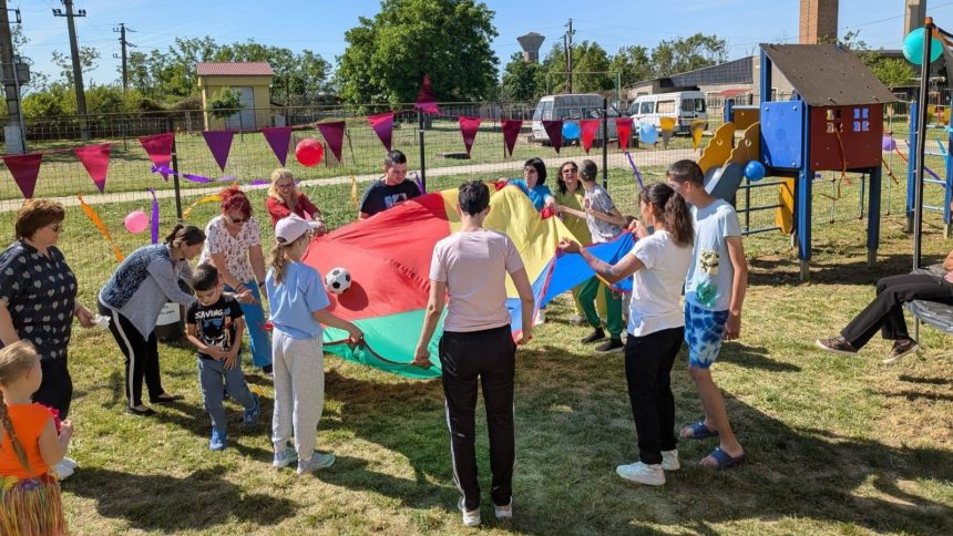 135 de copii cu dizabilități vor primi terapii gratuite în centrele speciale din Timișoara și Lugoj.