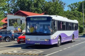 Restricții și modificări în transportul public: Liniile 46 și M35 circula deviat în luna august din cauza lucrărilor de pe Aleea Pădurea Verde.