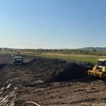 Lucrări de curățare și modernizare la acumularea Salcia pentru protejarea orașului Buziaș împotriva inundațiilor