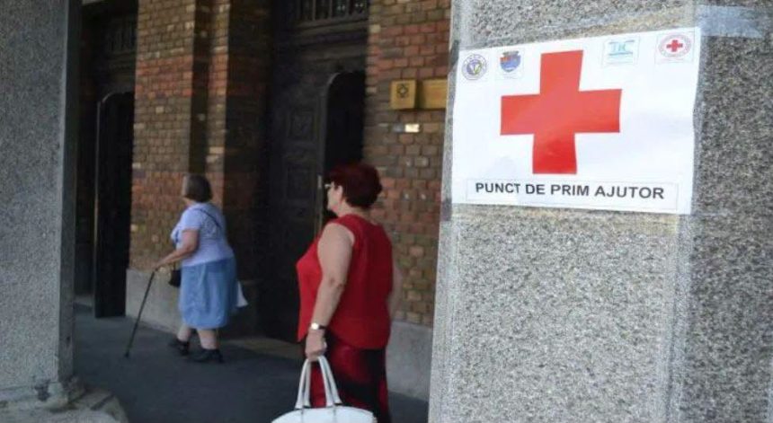 Medicii avertizează că temperaturile extreme pun presiune pe inimă, iar simptomele de leșin sau durere în piept nu trebuie ignorate.