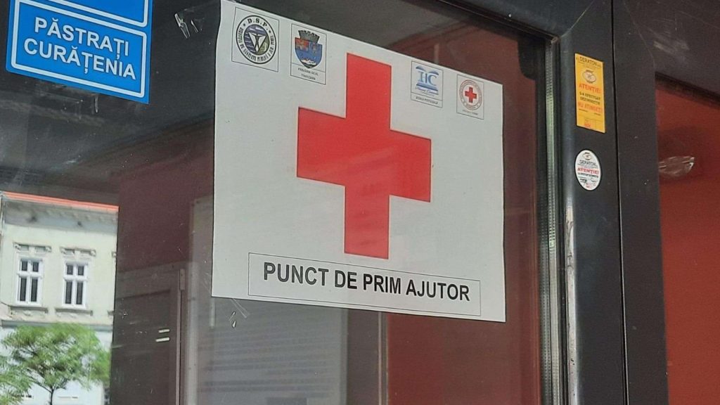 Județul Timiș, sub cod roșu de caniculă: DSP recomandă evitarea ieșirilor la prânz și amenajează puncte de prim ajutor în Timișoara și Lugoj.