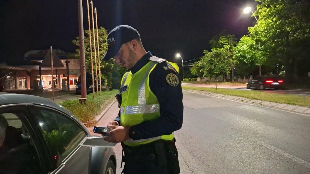 Un șofer din comuna Băița a fost reținut după ce analizele au indicat o alcoolemie record de 3,73 g/l în sânge.