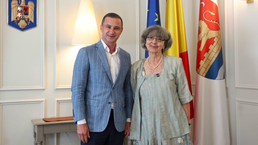 Prof. univ. dr. Margit Șerban, noul Cetățean de Onoare al Timișului, în vizită la președintele CJT, Alfred Simonis.