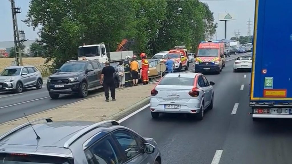 Carambol cu patru mașini în Timișoara, soldat cu doi răniți