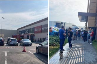 Peste 300 de persoane au fost evacuate din mall-ul din Deva după un incendiu