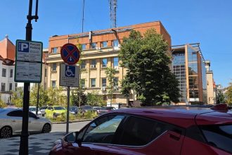 Țeapă prin SMS la Timișoara: Mesaje false în numele TIMPARK