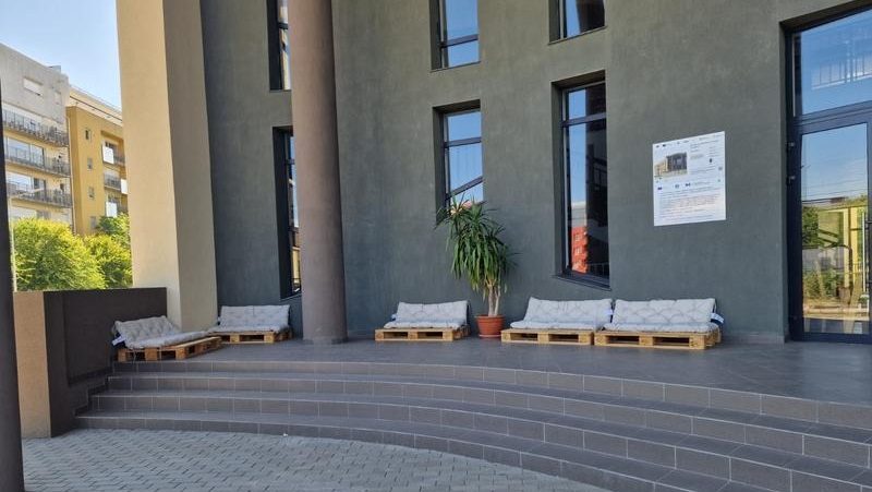 Proiectele elevilor devin realitate: Primăria Timișoara finanțează studiouri de podcast, spații de relaxare și biblioteci digitale