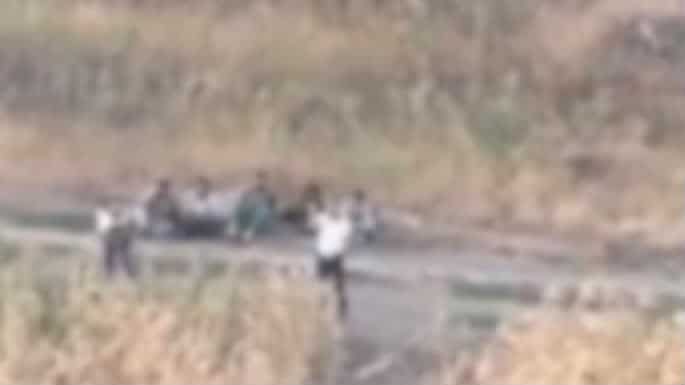 Migranți din Pakistan și Sri Lanka, prinși pe câmp după ce au trecut ilegal granița în Timiș