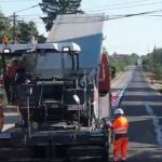 Șantier în avans: Lucrările de modernizare a drumului DJ 691 spre Mașloc și Lipova au ajuns la un stadiu de 60%.