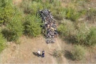 Tone de piese auto abandonate în Caraș-Severin