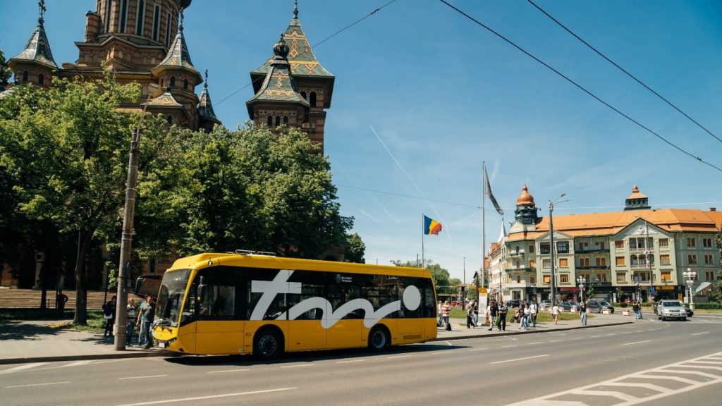 Scandal pe transportul metropolitan: Șoferi STPT amendați