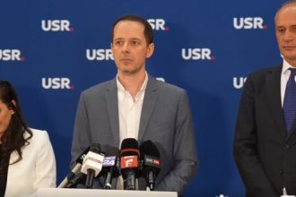 USR și PNL merg la CCR după votul din Camera Deputaților