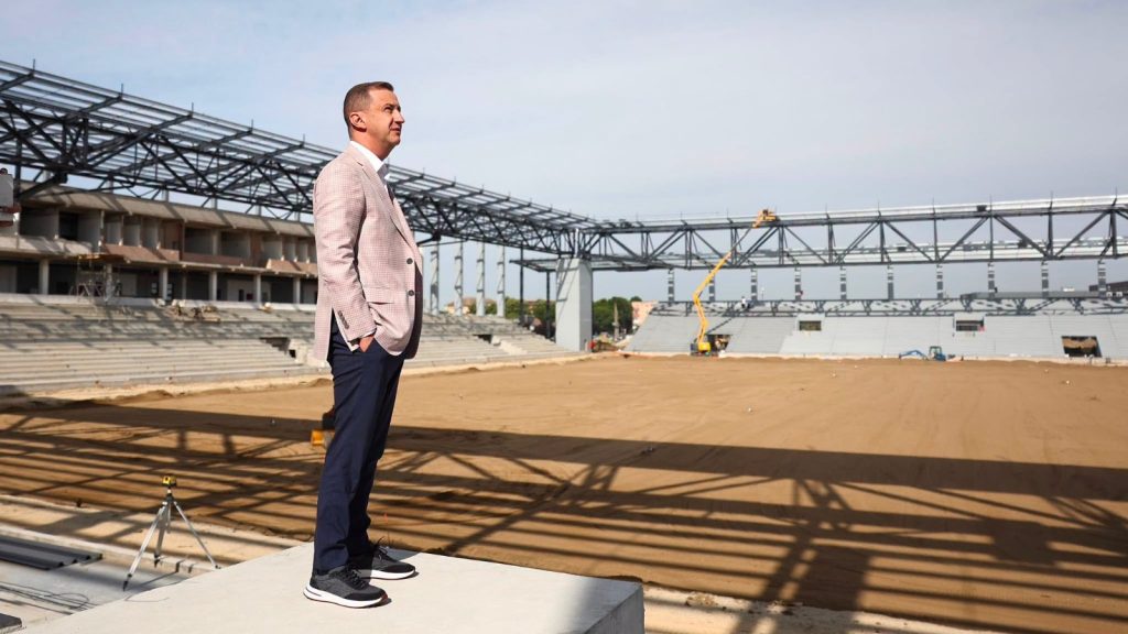CJ Timiș suplimentează fondurile pentru stadionul Eroii Timișoarei