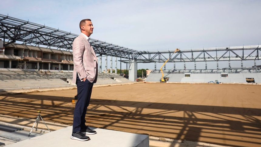 CJ Timiș suplimentează fondurile pentru stadionul Eroii Timișoarei