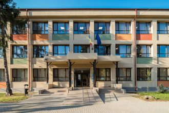 Investiții de 276 de milioane de euro pentru școlile din Vestul țării