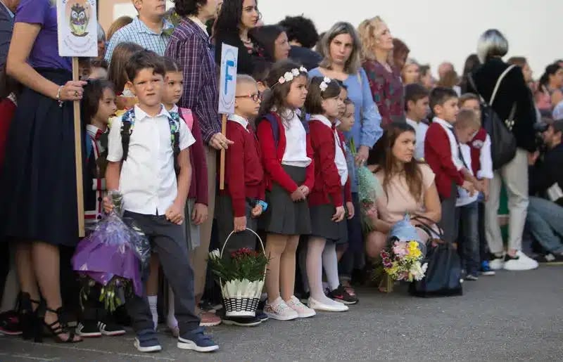 Clopoțelul a sunat din nou în școlile din Timiș: Toate detaliile despre noul an școlar