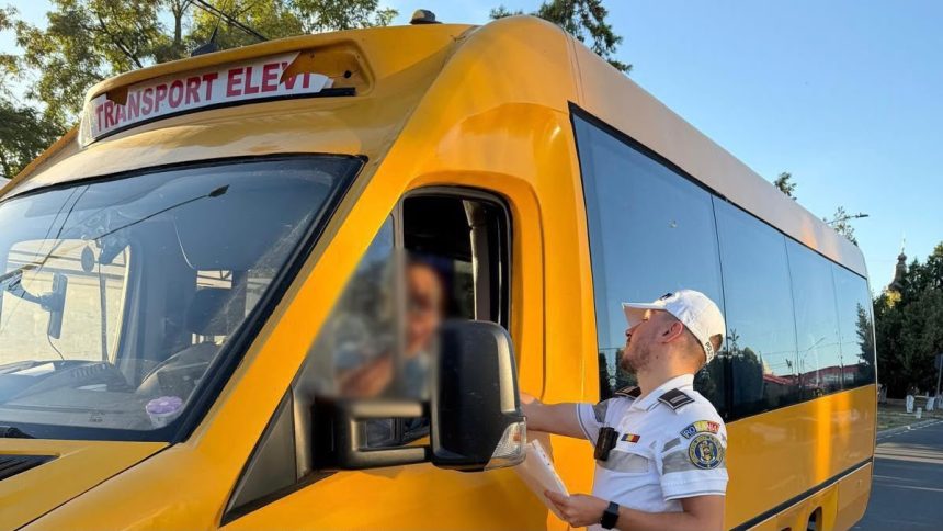 Șofer de microbuz școlar din Timiș, prins băut la volan în prima zi de școală