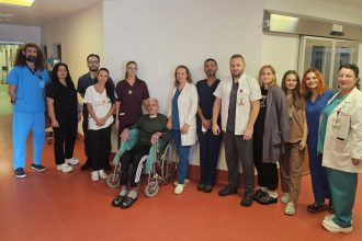 Pacient cu arsuri pe 75% din corp, salvat la Spitalul Județean Timișoara