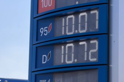 Benzina a trecut de 10 lei în Timișoara: Scumpiri masive la pompă