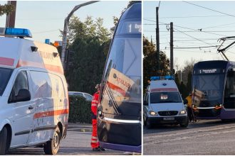 Impact între o ambulanță în misiune și un tramvai în Timișoara