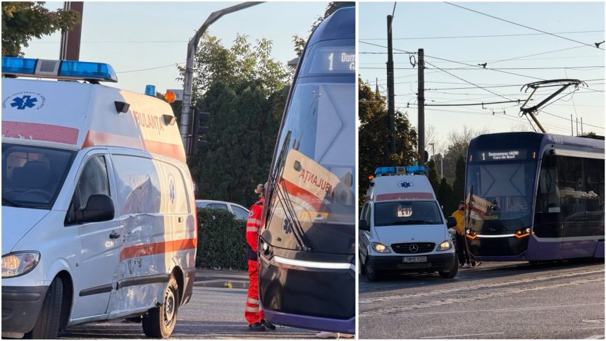Impact între o ambulanță în misiune și un tramvai în Timișoara