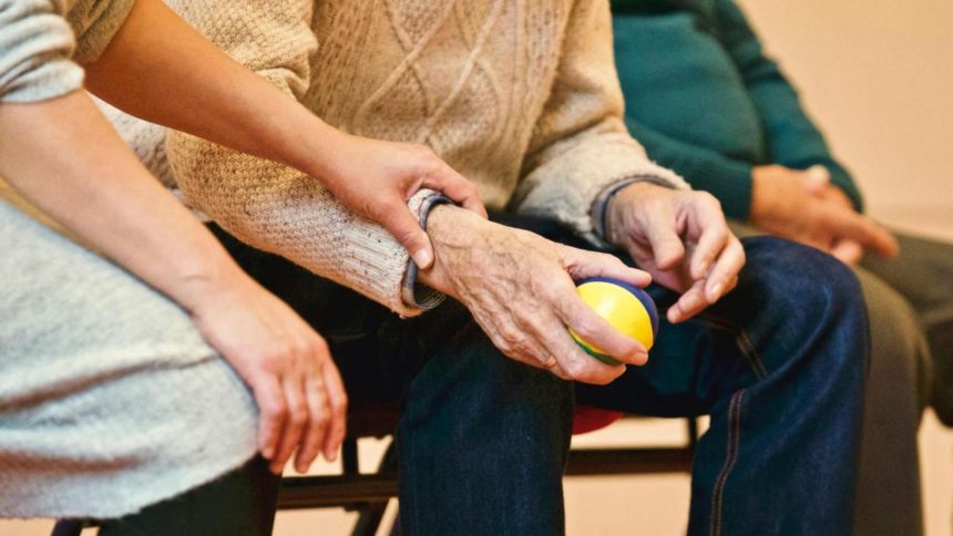 România, lider în UE la ritmul de îmbătrânire: Cum se pregătește Timișoara pentru seniori