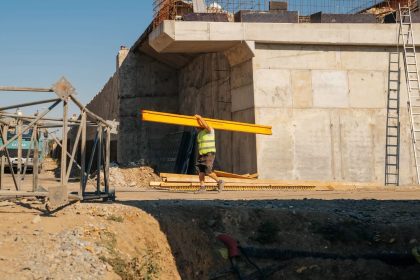 Lucrările la Podul Muncii din Timișoara continuă și noaptea pentru recuperarea întârzierilor