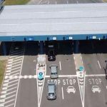 Șofer sârb cercetat după ce ar fi oferit 40 de euro șpagă unei polițiste de frontieră din Jimbolia