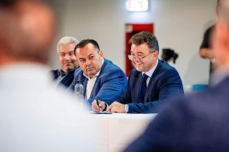 Tensiuni politice în Timiș: Liberalii îi răspund lui Sorin Șipoș privind alianța PNL-PSD la Consiliul Județean