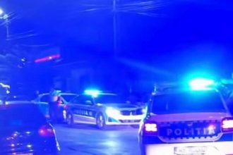 Urmărire în Caraș-Severin după un adolescent de 17 ani care conducea fără permis