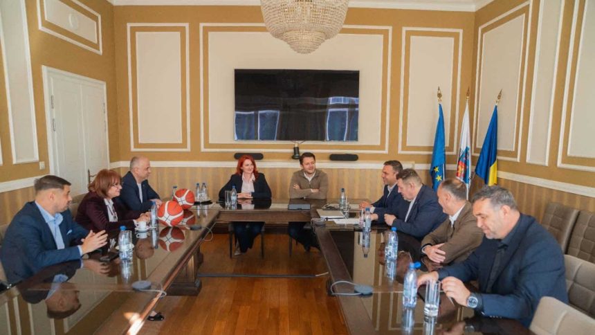 Baschet la Timișoara: România întâlnește Danemarca la Sala Olimpia