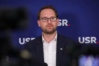 USR nu votează noul Guvern. Dominic Fritz critică audierile miniștrilor