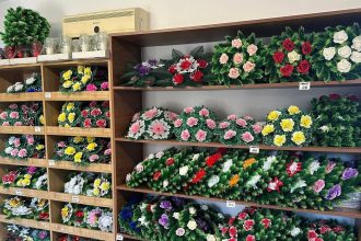 Vânzarea de flori de Ziua Morților. Înscrieri până în 26 octombrie