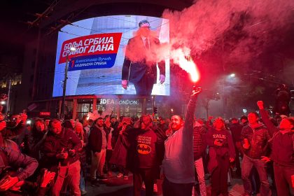 Studenții câștigă alegerile din Serbia. Vučić își recunoaște înfrângerea