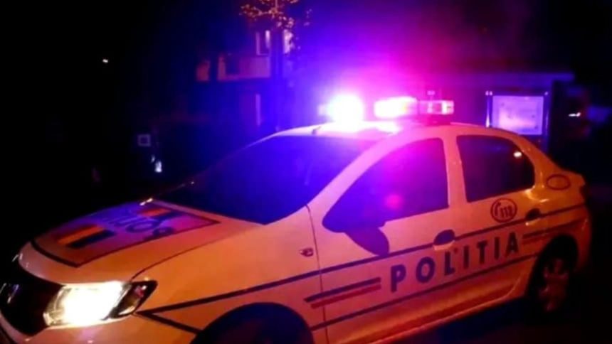 Accident în Comloșu Mare, județul Timiș, după care un tânăr de 18 ani ar fi fugit de la fața locului
